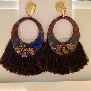 GOLD-TONE AND BROWN RHINESTONE HOOP TASSLE EARRINGS